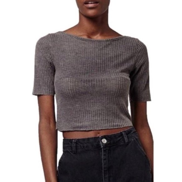 Topshop Tops - NWT🌟 TOPSHOP Gray Slash Crop T-Shirt
